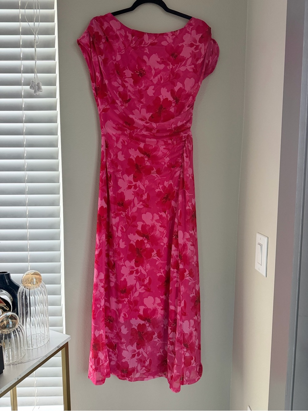 Women's Pink Floral Cap-Sleeve Maxi Dress